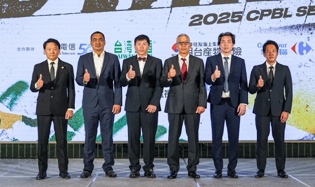 2025中华职棒选秀圆满收官 状元韦宏亮 味全龙签下黄𬀩杰